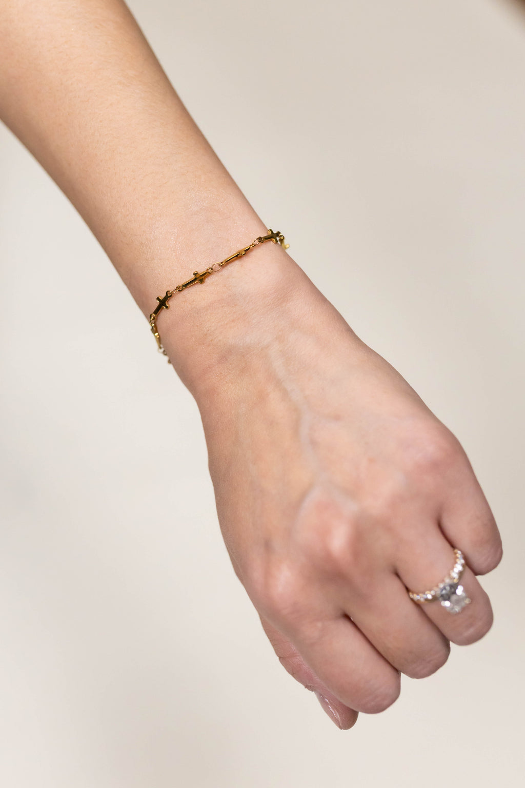 Cross Bracelet - Gold